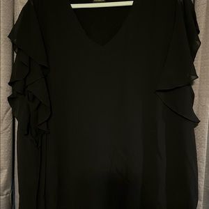 Worthington flutter sleeve top.